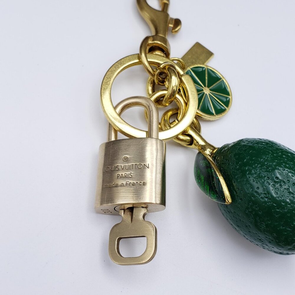 Louis Vuitton Authentic Gold Lock 🔒 Unbranded Lemon Keychain Charm for Bags - Picture 7 of 11